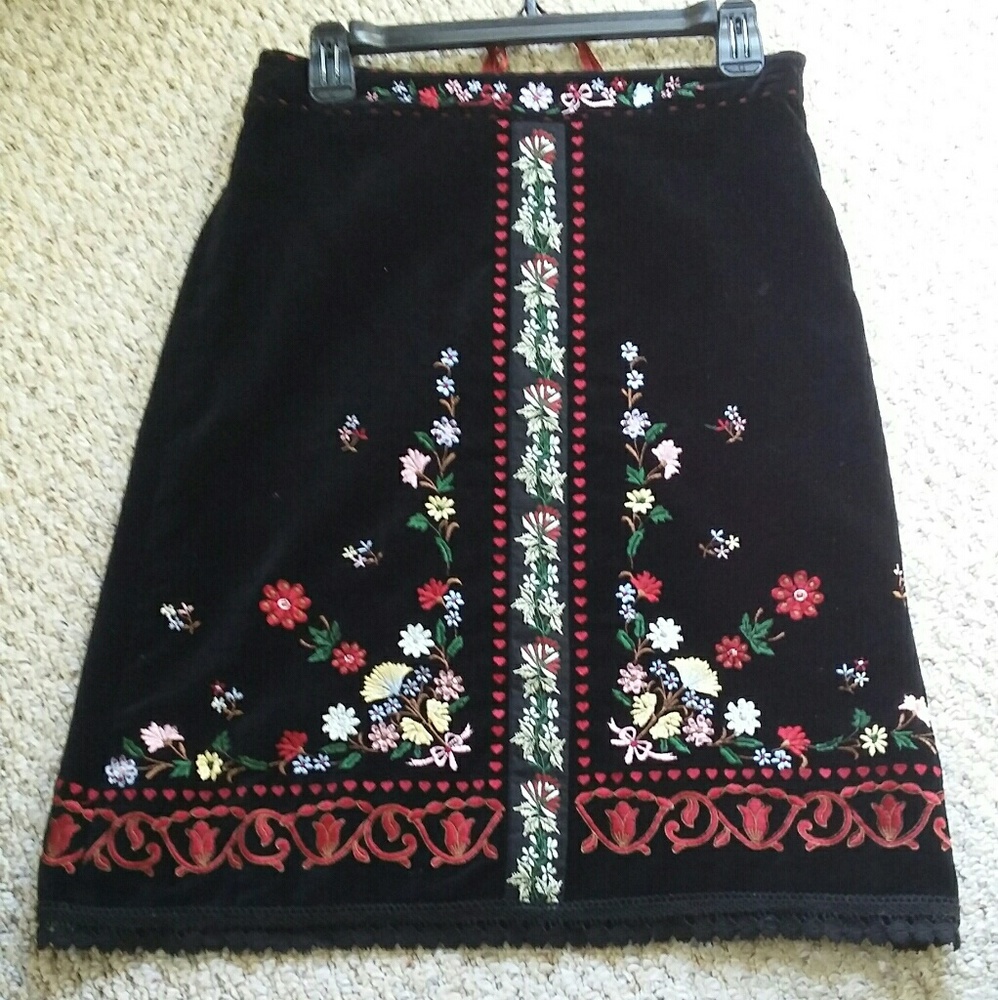Mixit Skirt